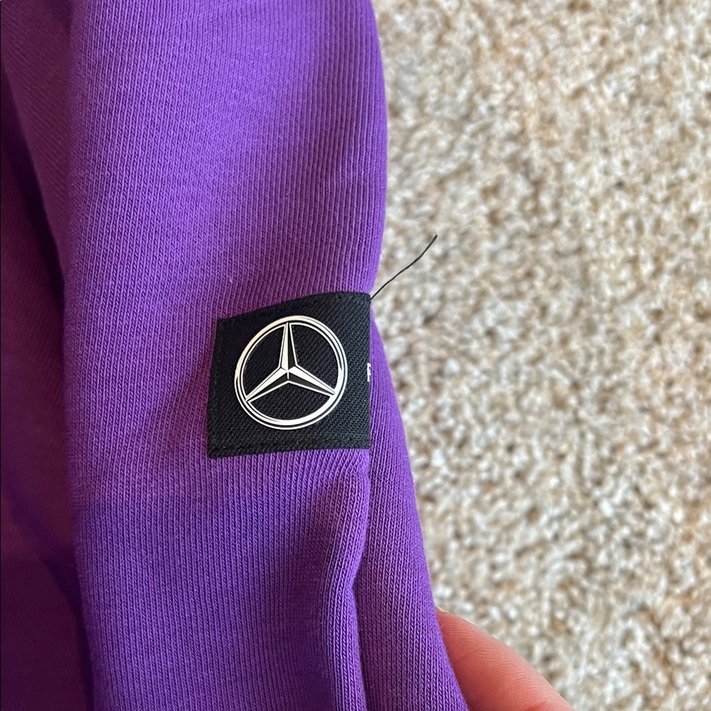 Mercedes Petronas Lewis Hamilton Sweatshirt NWT - Picture 5 of 8
